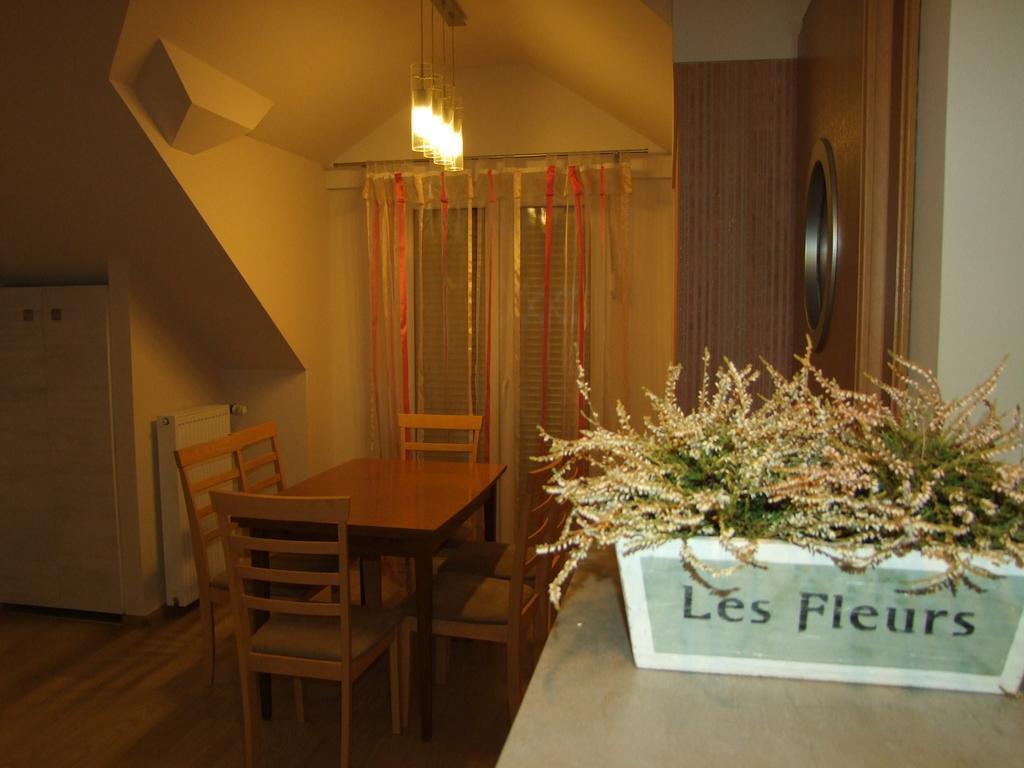 Ferienwohnung U Henriety Wojnowice  Exterior foto